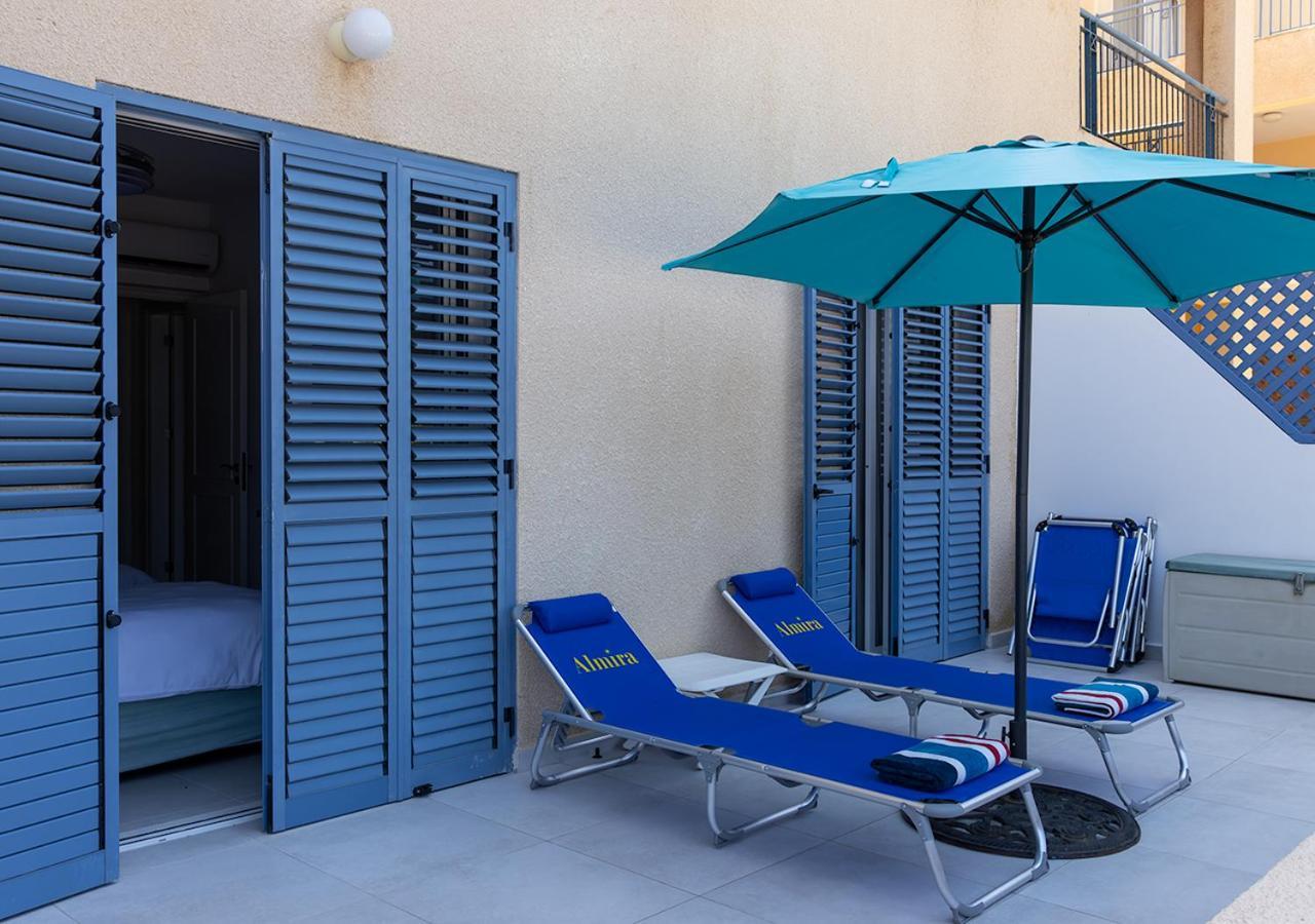 105 Kings Palace - Fabulous 2 Bed, 2 Bath, Large Patio With Garden - Sea Views Пафос Екстер'єр фото
