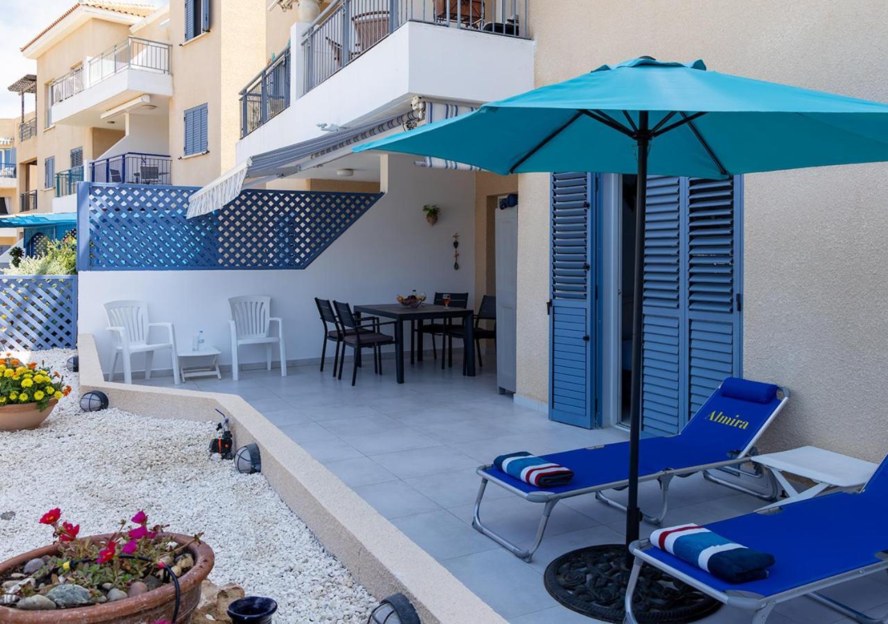 105 Kings Palace - Fabulous 2 Bed, 2 Bath, Large Patio With Garden - Sea Views Пафос Екстер'єр фото